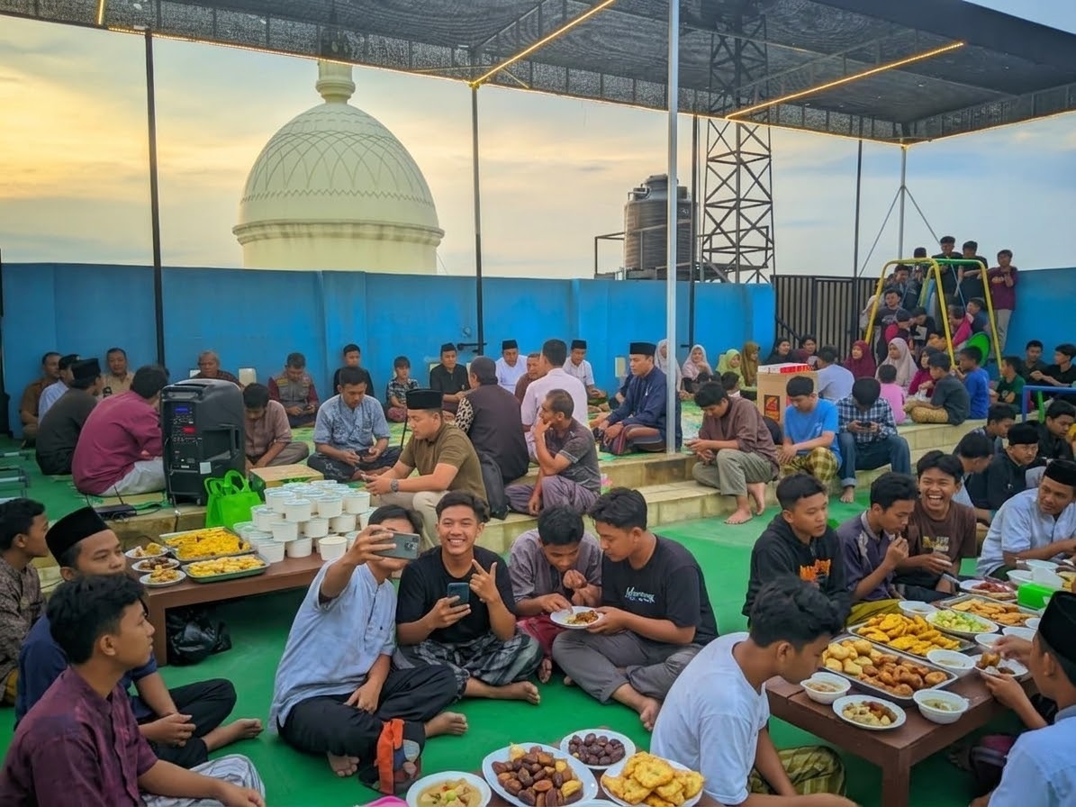 BUKBER PCPM KOBENG : PERKUAT UKHUWAH DALAM BULAN PENUH BERKAH